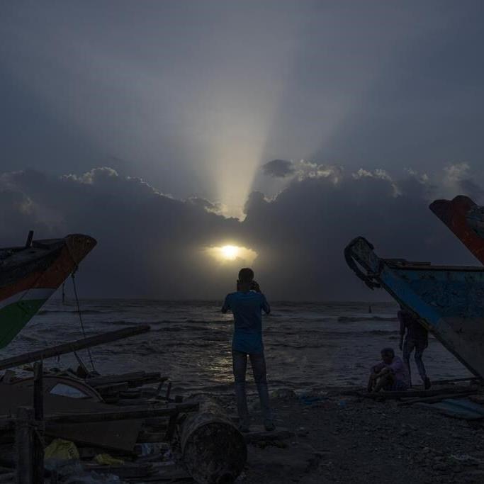 Thousands evacuated in India and Pakistan as Cyclone Biparjoy approaches
